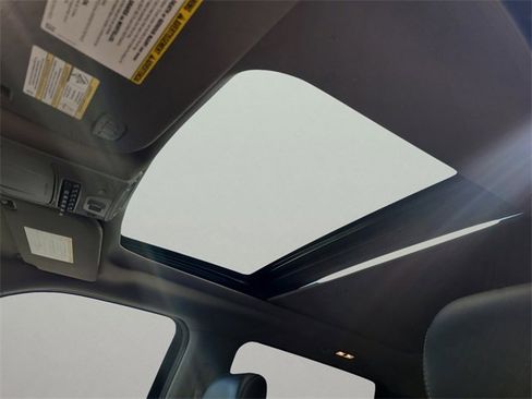 Used 2021 Ford F250 Lariat w/ Tremor Off-Road Package image 22