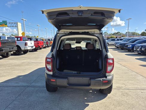 New 2025 Ford Bronco Sport Outer Banks w/ Outer Banks Tech Package+ image 5