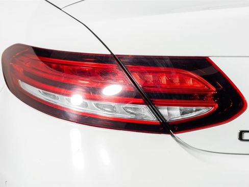 Used 2019 Mercedes-Benz C 300 4MATIC Cabriolet image 12