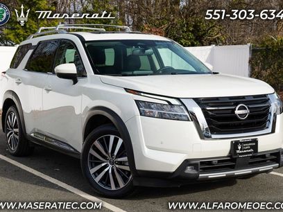 Used 2022 Nissan Pathfinder Platinum w/ Cargo Package