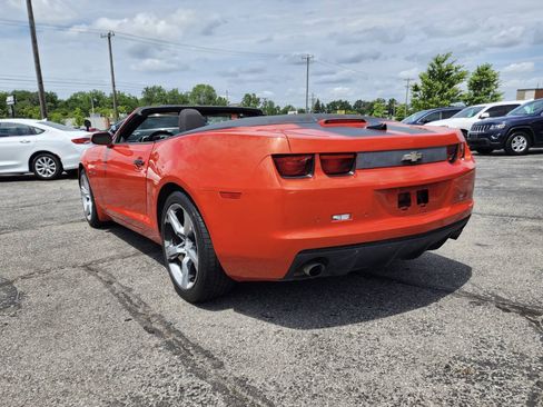 Used 2011 Chevrolet Camaro LT RWD image 16