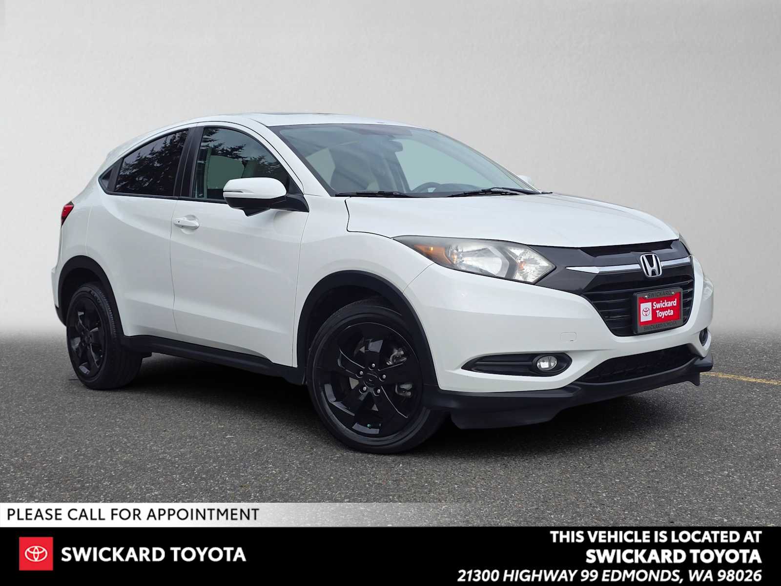 Used 2018 Honda HR-V EX image 1
