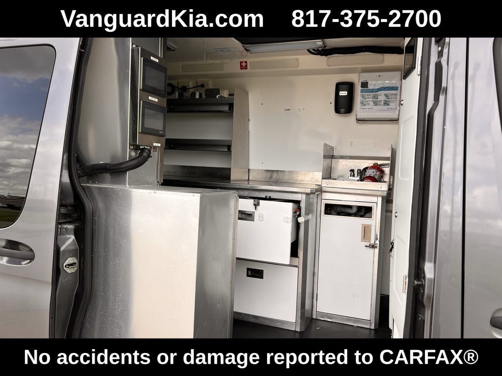 Used 2021 Mercedes-Benz Sprinter 4500 w/ Parking Package image 28