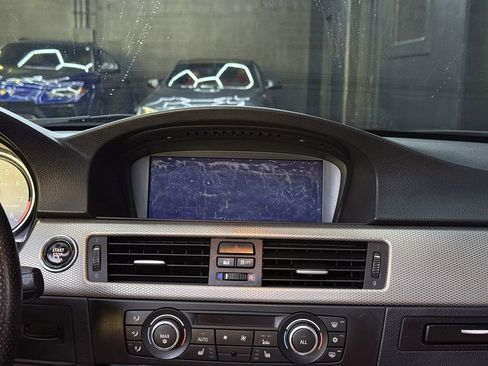 Used 2011 BMW 335is Convertible RWD image 20