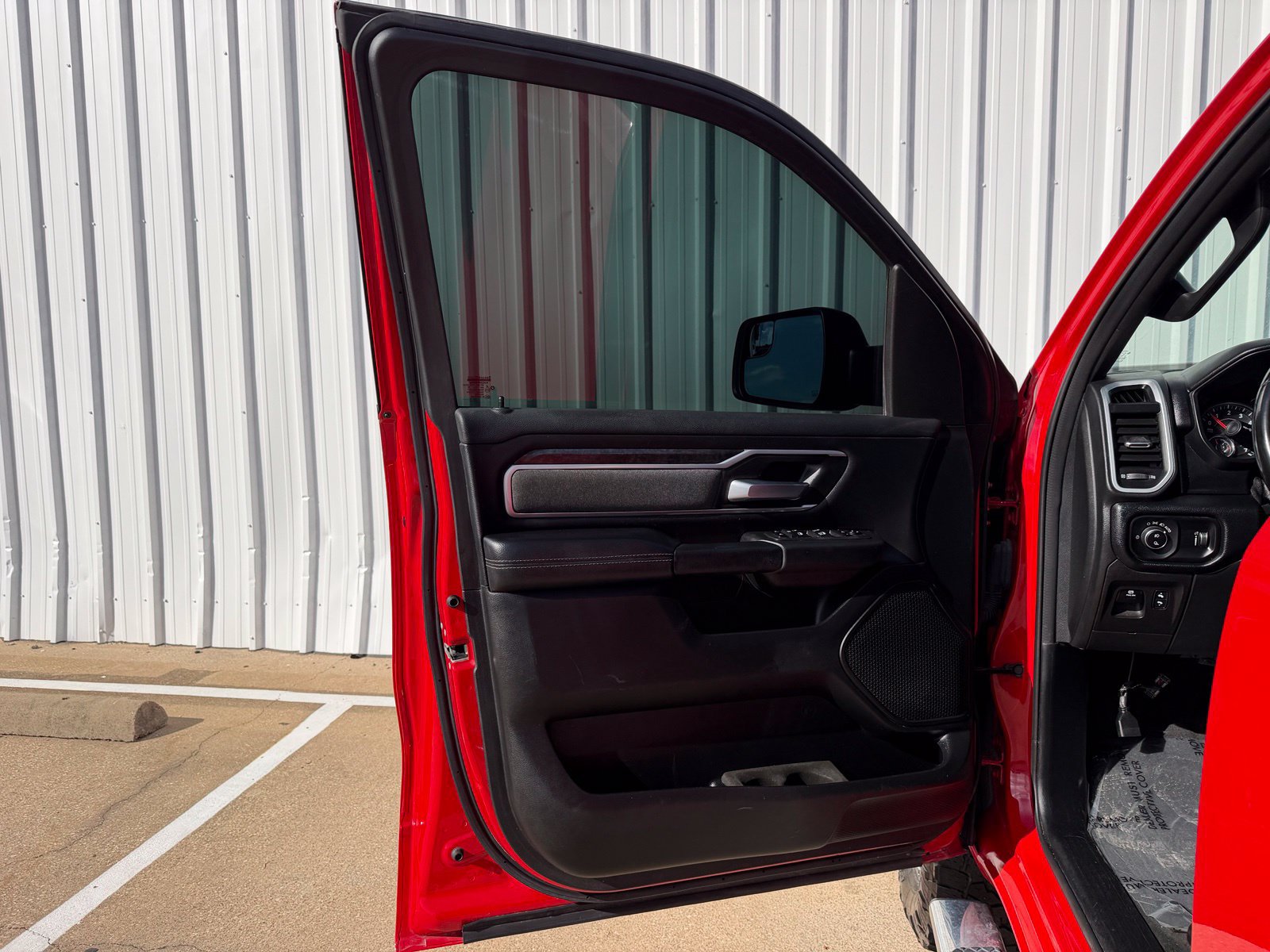 Used 2021 RAM 1500 Big Horn AWD/4WD image 27