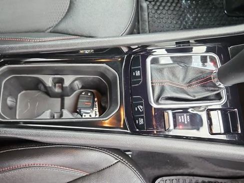 Used 2023 Jeep Compass Trailhawk image 14