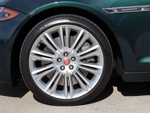 Used 2016 Jaguar XJ L Supercharged image 62