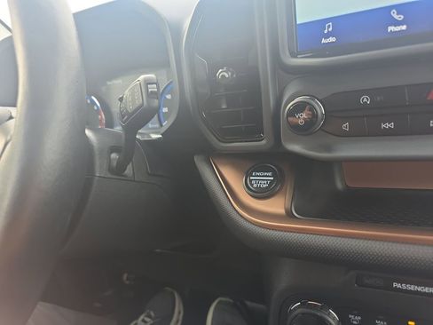 Certified 2023 Ford Bronco Sport Outer Banks AWD/4WD image 32