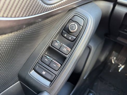 Used 2023 Subaru Crosstrek 2.5i Limited image 18