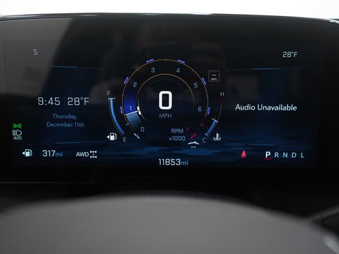 Used 2025 Chevrolet Equinox LT w/ Convenience Package II image 25