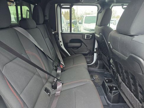 Used 2022 Jeep Gladiator Rubicon w/ Trailer Tow Package image 12