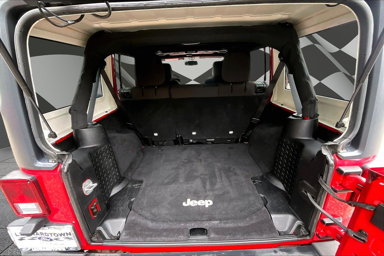 Used 2014 Jeep Wrangler Unlimited Sport w/ Quick Order Package 24S AWD/4WD image 30