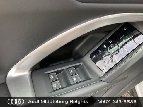 New 2025 Audi Q5 Premium Plus image 12