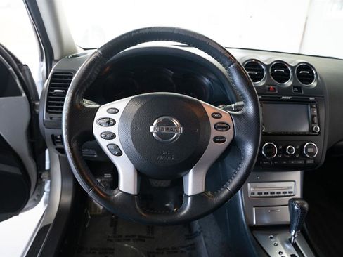 Used 2009 Nissan Altima 2.5 SL w/ Technology Pkg image 13