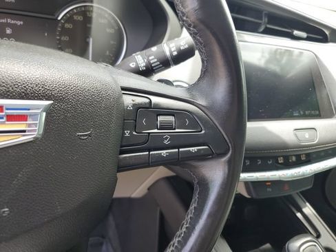 Used 2019 Cadillac XT4 Luxury FWD image 27