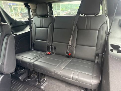 Used 2021 Chevrolet Tahoe RST w/ Luxury Package AWD/4WD image 25