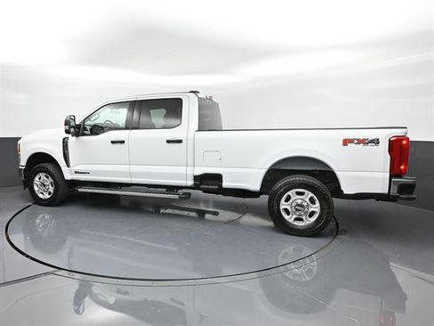 Certified 2026 Ford F350 XLT w/ FX4 Off-Road Package AWD/4WD image 26