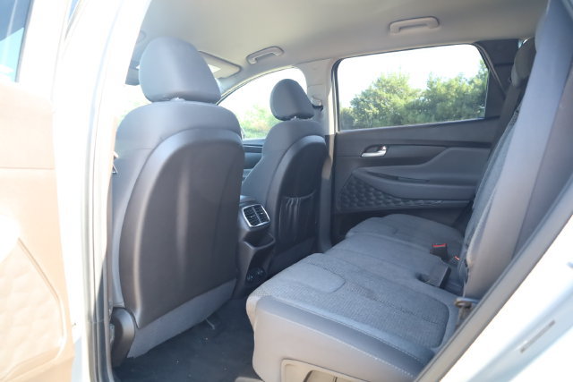Used 2020 Hyundai Santa Fe SEL FWD image 22