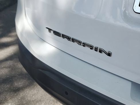 Used 2023 GMC Terrain SLE w/ Driver Convenience Package FWD image 29