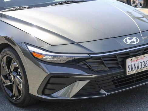 Certified 2026 Hyundai Elantra Sport FWD image 4