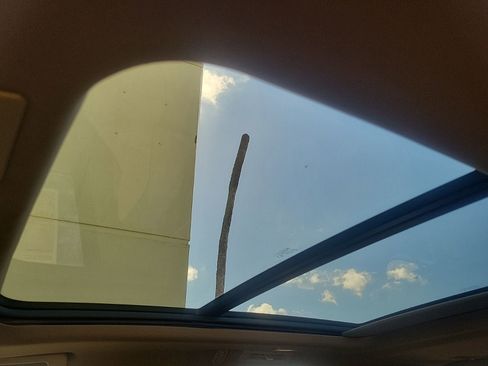 New 2026 GMC Yukon XL Denali w/ Denali Reserve Package image 10