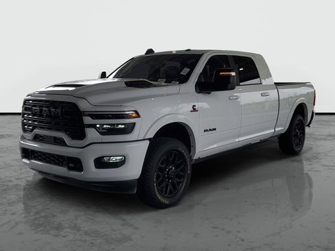 New 2025 RAM 2500 Limited AWD/4WD image 4