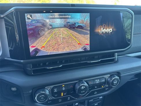 New 2026 Jeep Gladiator Rubicon image 23