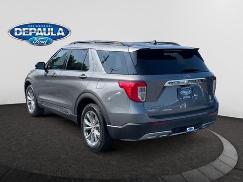 Used 2023 Ford Explorer XLT w/ Equipment Group 202A AWD/4WD image 4