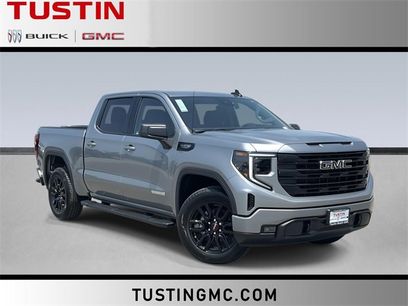 New 2026 GMC Sierra 1500 Elevation w/ LPO, Elevation Black Package