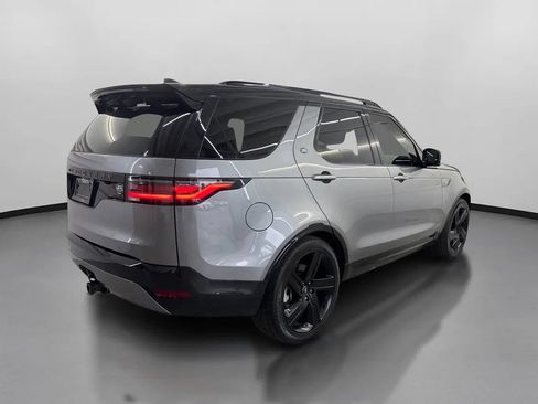 Used 2023 Land Rover Discovery HSE R-Dynamic AWD/4WD image 10