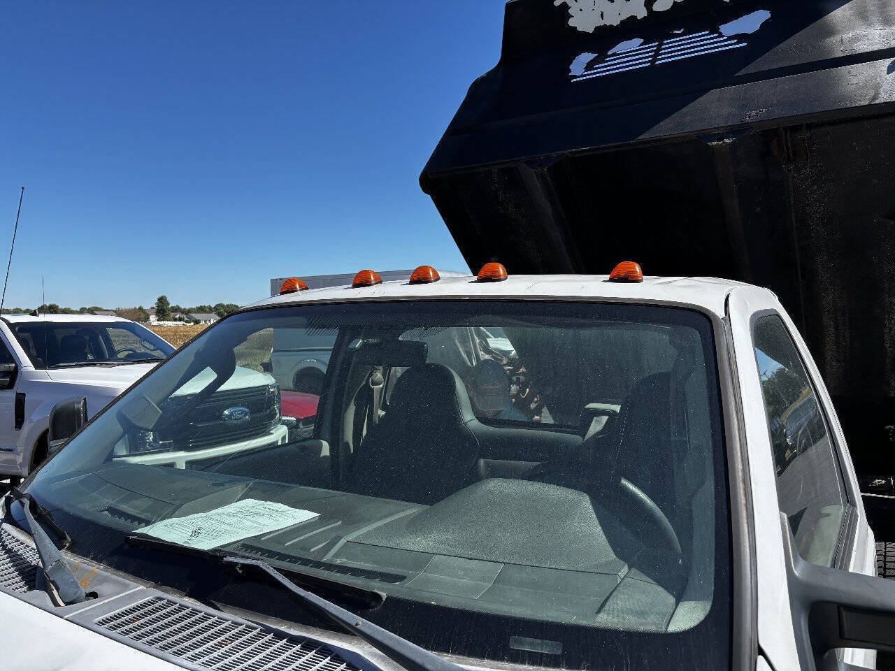 Used 2008 Ford F550 4x4 Regular Cab Super Duty image 11