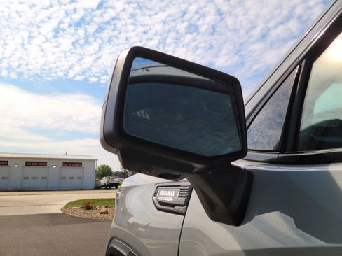 Used 2024 GMC Sierra 1500 AT4X w/ AT4X AEV Edition image 30