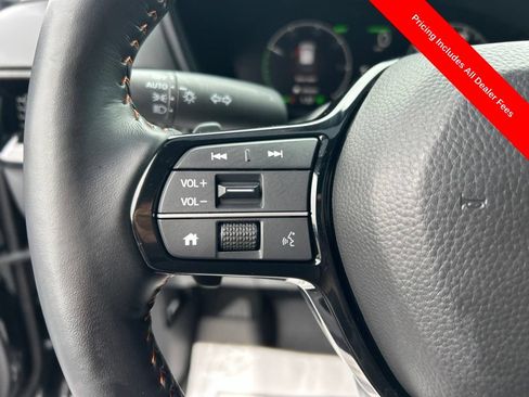 Used 2025 Honda CR-V Sport Touring image 7