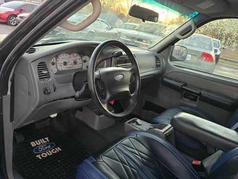 Used 2003 Ford Explorer Sport Trac XLS image 7