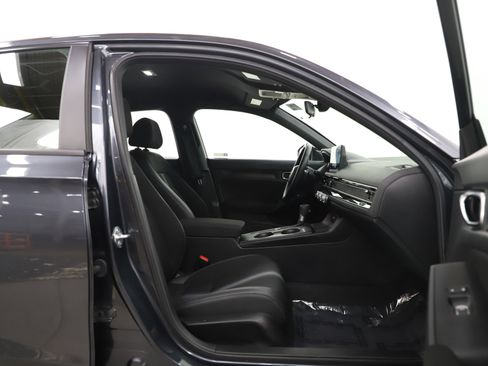 Used 2024 Honda Civic Sport image 11