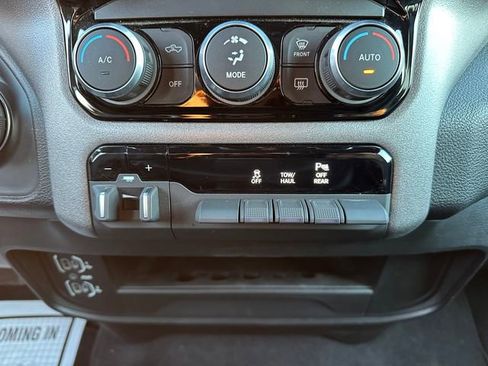 Used 2024 RAM 2500 Tradesman w/ Towing Technology Group image 18