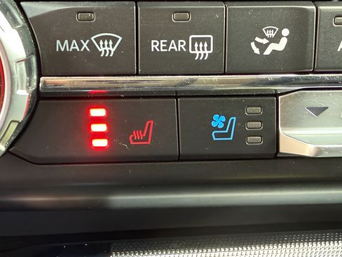 Certified 2021 Ford F150 Lariat AWD/4WD image 7