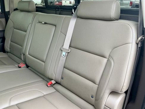 Used 2015 GMC Sierra 1500 SLT w/ SLT Crew Cab Value Package image 29