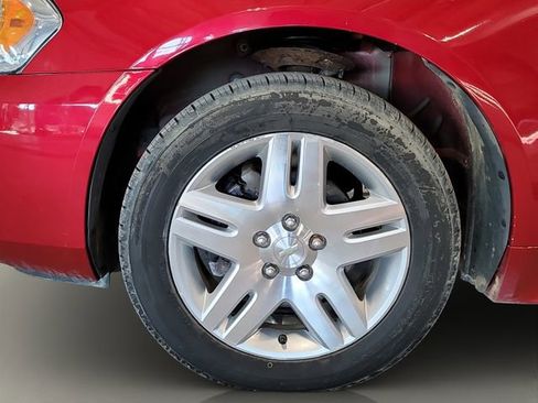 Used 2014 Chevrolet Impala LT w/ LT Sunroof Package image 11