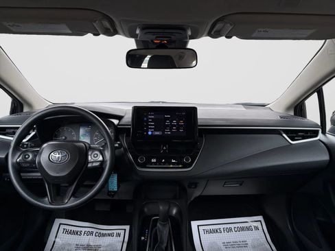 Used 2024 Toyota Corolla LE FWD image 22