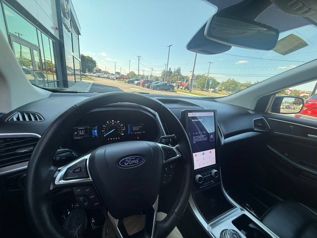 Used 2024 Ford Edge SEL AWD/4WD image 24