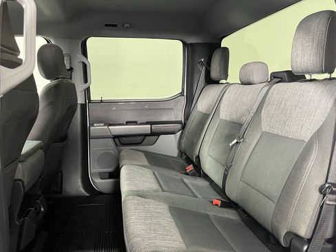 Used 2024 Ford F350 XLT image 13