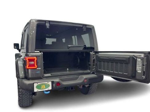 Used 2021 Jeep Wrangler Unlimited Rubicon 4xe w/ Steel Bumper Group AWD/4WD image 9