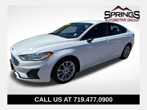 Used 2020 Ford Fusion SE FWD image 1