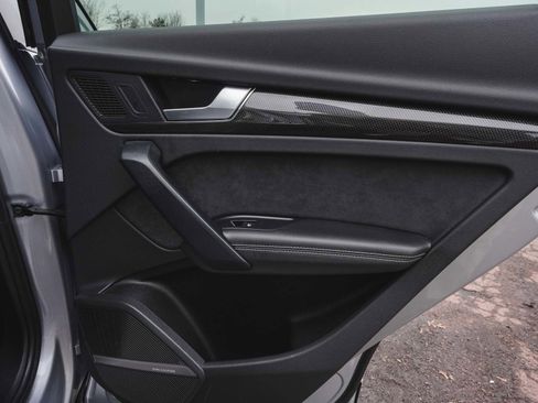 Used 2023 Audi SQ5 Premium Plus w/ Premium Plus Package image 14