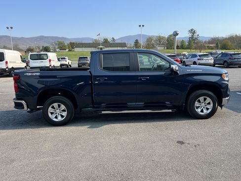 Used 2022 Chevrolet Silverado 1500 LT image 6
