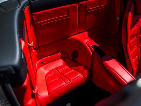 Used 2015 Ferrari California T image 22