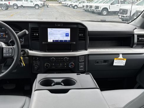 New 2026 Ford F350 XL w/ XL Chrome Package AWD/4WD image 17