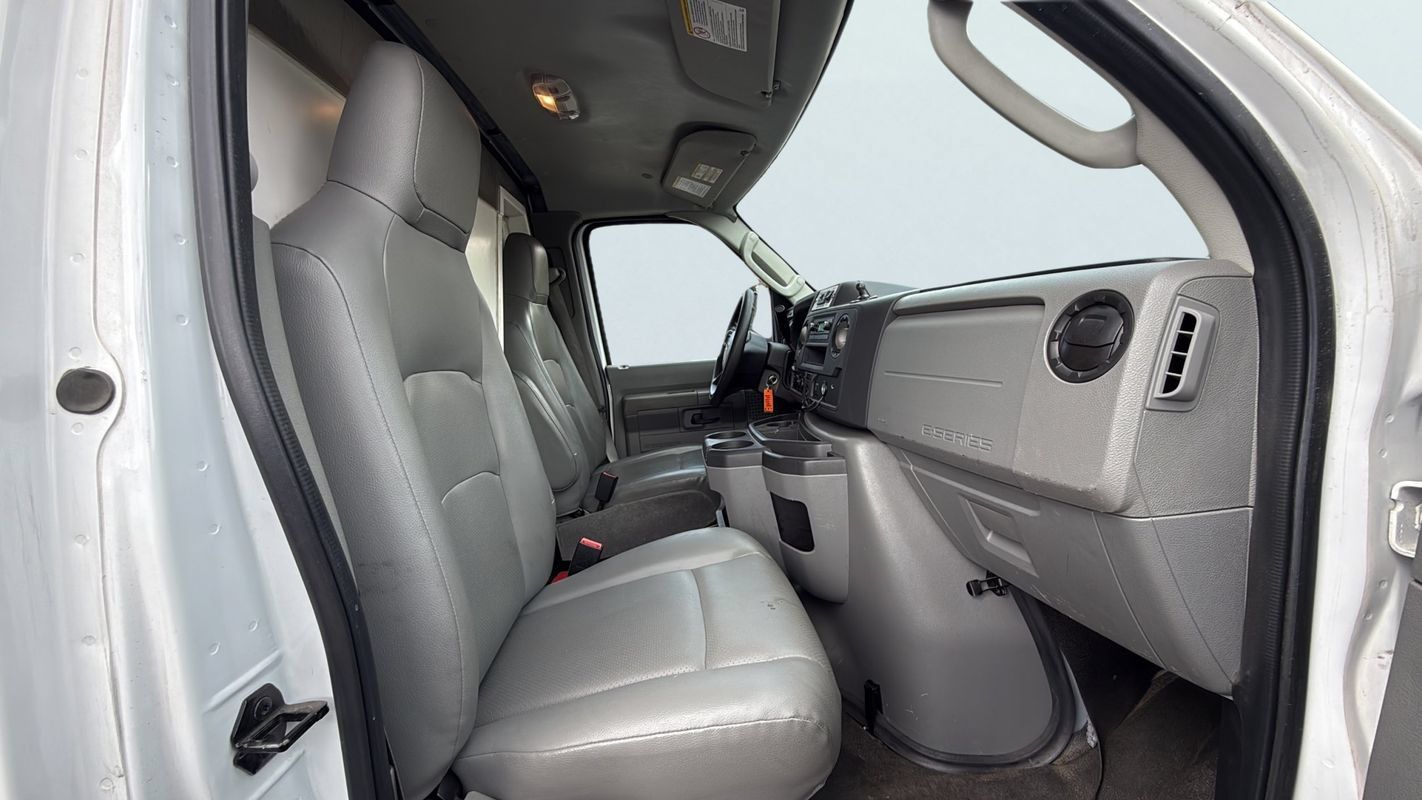 Used 2024 Ford E-350 and Econoline 350 Super Duty w/ Power Windows & Locks Group RWD image 12