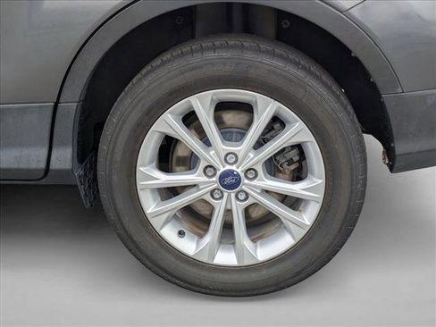 Used 2017 Ford Escape S image 19